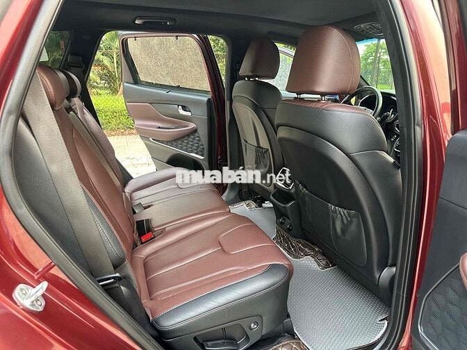 Hyundai SantaFe Premium 2.4L AWD sản xuất 2019
