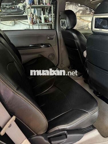 Mitsubishi Grandis 7 chỗ Tự động Trắng