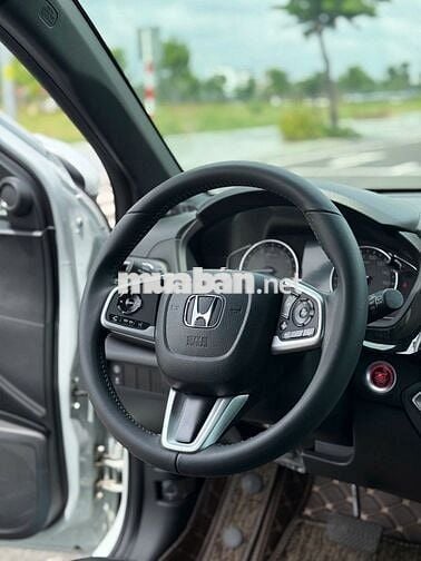 Honda BRV L 1.5AT 2024 Trắng bạc 7 chỗ