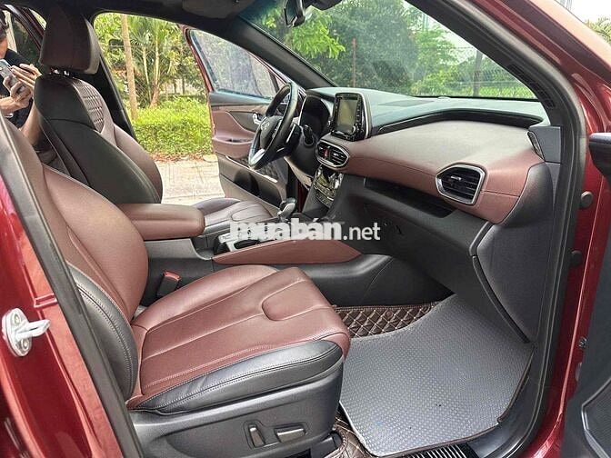 Hyundai SantaFe Premium 2.4L AWD sản xuất 2019