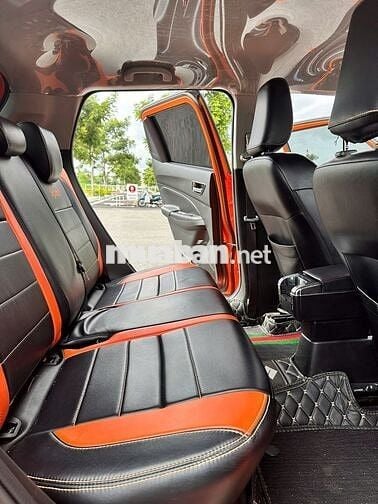 Suzuki Swift GLX 1.2CVT 2021 màu Cam