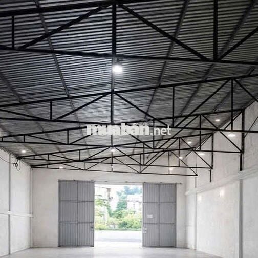 Cho thuê kho Bùi Văn Ba 200m2 – kho riêng biệt – container thuận tiện