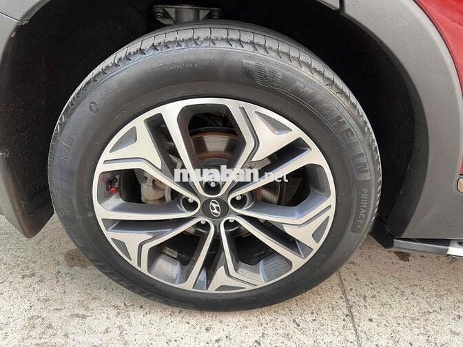 Hyundai SantaFe Premium 2.4L AWD sản xuất 2019