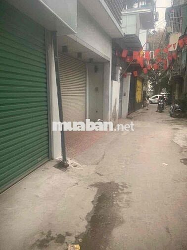 Cho thuê nhà ở, kho hàng hoặc VP kinh doanh 10tr Ngõ 4 Kim Đồng