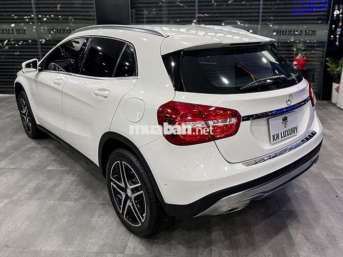Mercedes-Benz GLA 200 2016 Trắng 1.6L Turbo