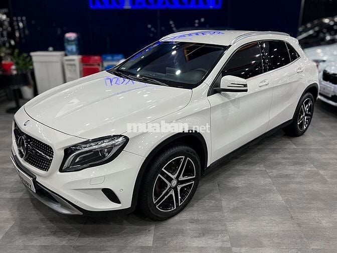 Mercedes-Benz GLA 200 2016 Trắng 1.6L Turbo