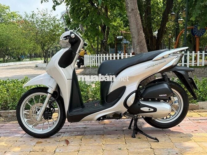 Honda SH Mode 2020 Bạc 16092 km