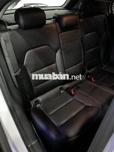 Mercedes-Benz GLA 200 2016 Trắng 1.6L Turbo