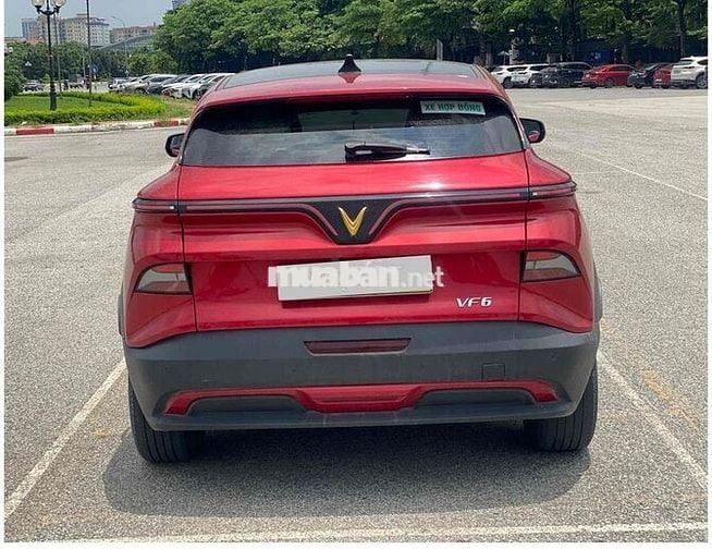 VinFast VF6s 2024 Đỏ 11000 km
