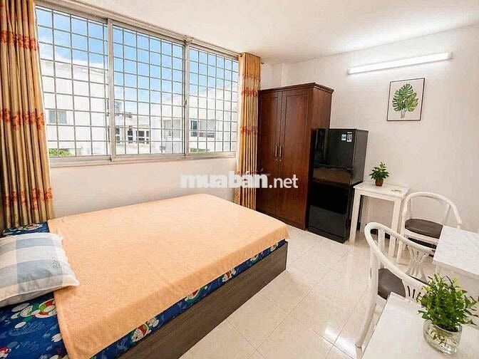 CHO THUÊ STUDIO CỬA SỔ TRỜI TO GẦN ĐẠI HỌC VĂN LANG ĐẦY ĐỦ NỘI THẤT