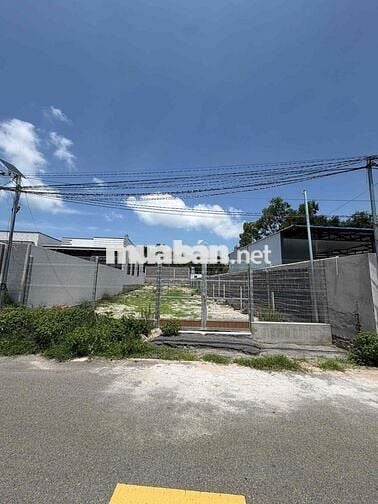Cần tiền bán gấp lô đất ngay bờ kè Phước Hải chỉ 1.350 tỷ