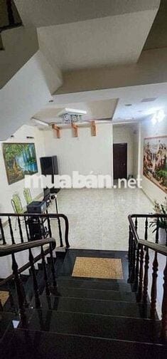 CHO THUÊ NHÀ 3 TẦNG KHU LÊ TẤN TRUNG , GẦN BIỂN