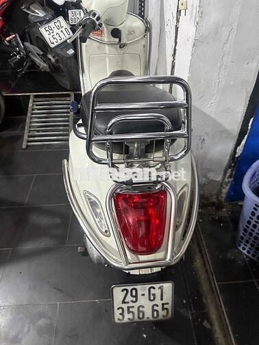 Piaggio Vespa Trắng 10.512 km