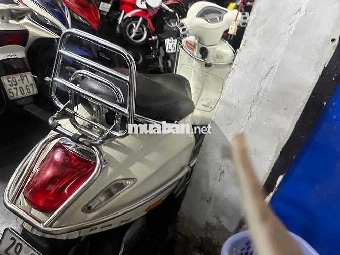 Piaggio Vespa Trắng 10.512 km