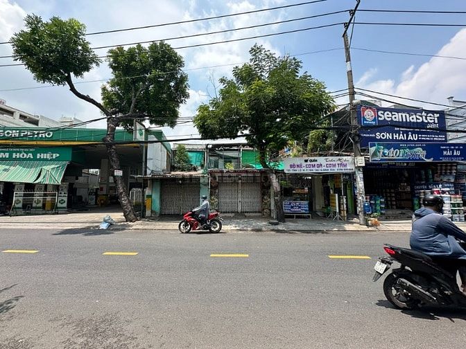 ✅  Bán nhà MT kinh doanh Tỉnh Lộ 10, DT 4 x 27.5m, cấp 4, giá 11.8 tỷ