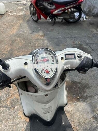 Yamaha Mio Trắng