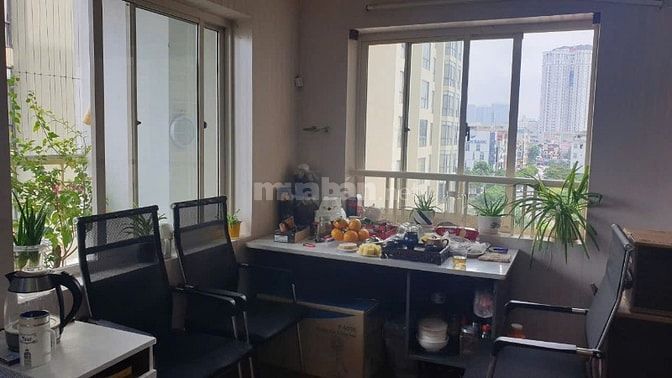 Chính chủ muốn bán căn số 612, E3b Yên Hoà, 94m2.