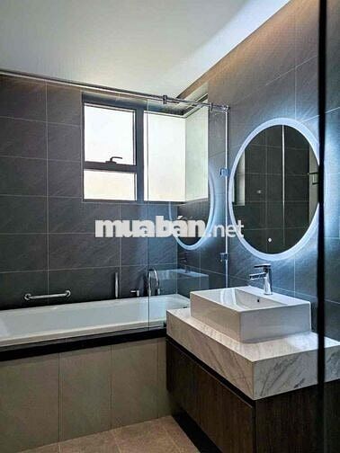 Cho thuê Diamond Celadon City Tân Phú - Brilliant 142m² 3PN 1Kho Full