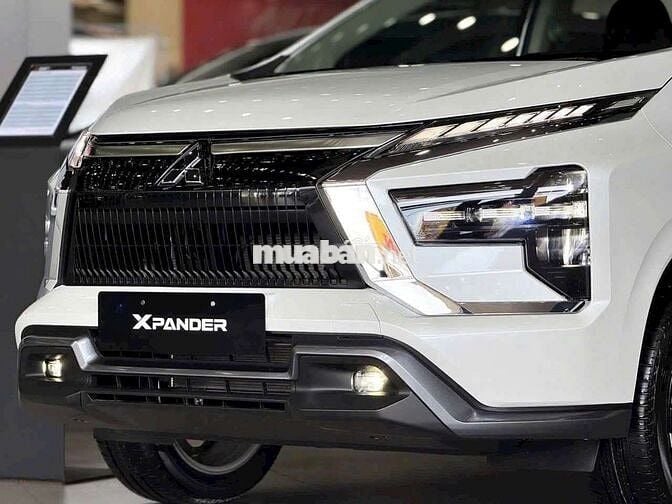 Mitsubishi Xpander Premium 7 chỗ - Trắng - 579Tr