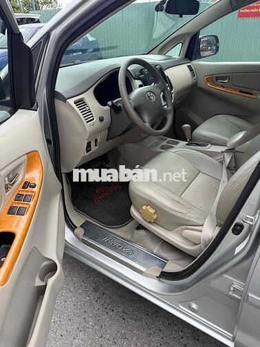 Toyota Innova V 2008 Tự động Bạc