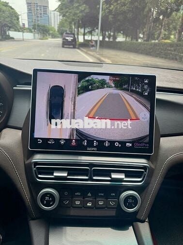 VinFast Lux A 2.0 Turbo Base Nâu