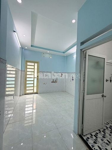 MẶT TIỀN 10M HẺM 181 ÂU DƯƠNG LÂN QUẬN 8 - DT 93M2 3 TẦNG