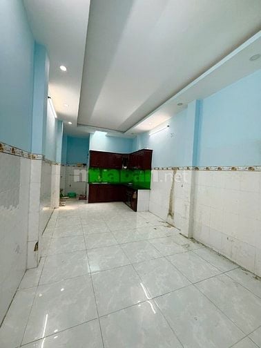 MẶT TIỀN 10M HẺM 181 ÂU DƯƠNG LÂN QUẬN 8 - DT 93M2 3 TẦNG