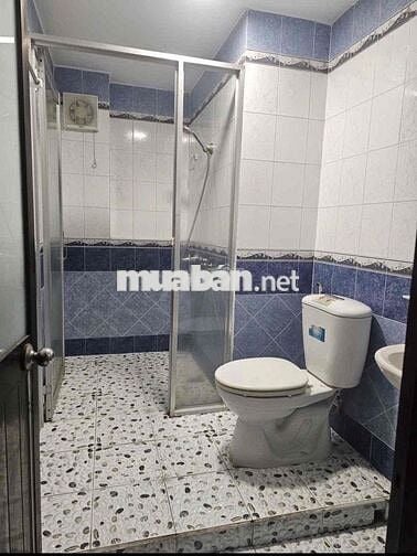 🍀Nhà Cho thuê Mặt Tiền  Giá Tốt Khu Tên Lửa. BTân