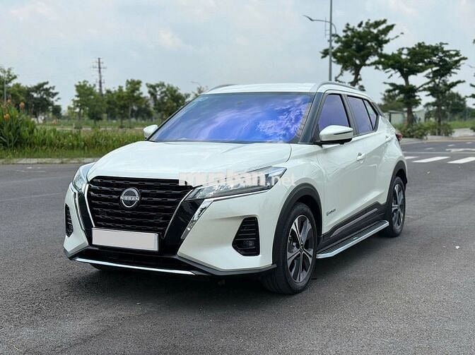 Nissan Kicks 2023 V cao cấp Trắng