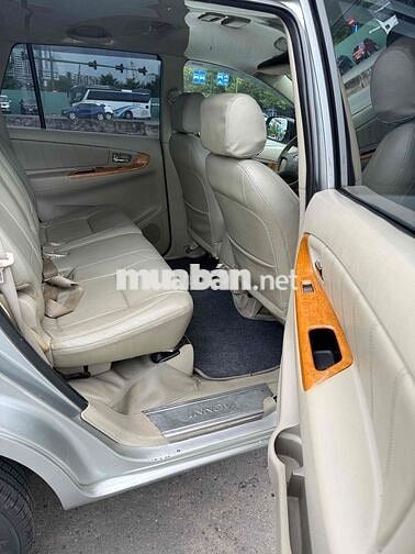 Toyota Innova V 2008 Tự động Bạc