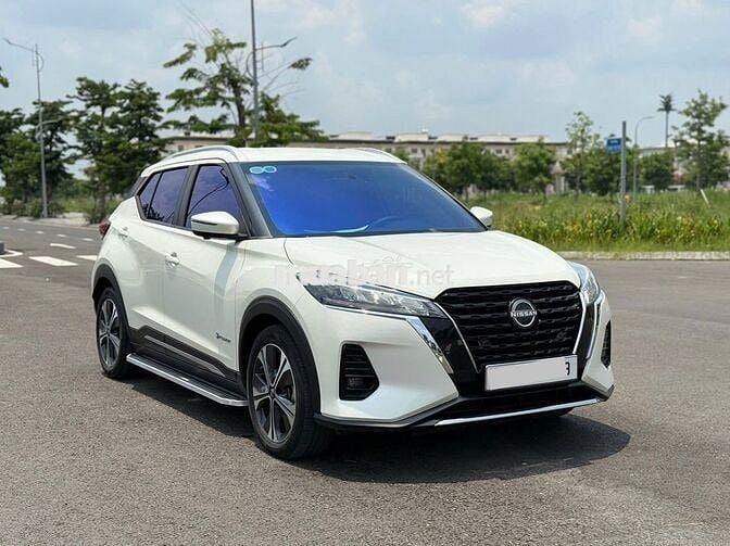 Nissan Kicks 2023 V cao cấp Trắng