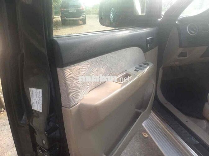 Ford Everest 2.5L MT 2008 Đen 120.000km
