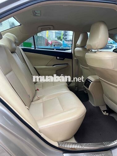 Toyota Camry 2.0 E 2016 Vàng cát 100000 km
