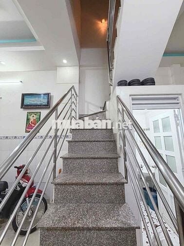 🆘Đường Nhựa Xe hơi 🚗 6m-3 Tầng-4x10-Ngã Tư Bốn Xã-4ty xíu