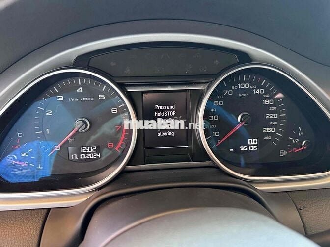Audi Q7 3.0 AT 2012 Trắng 7 chỗ 95000km