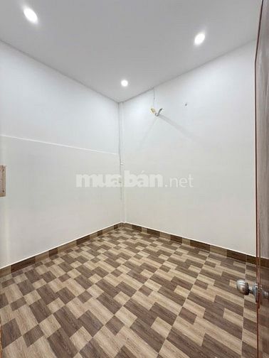 BÁN C.CƯ GIÁ RẺ LẦU 2 LƯU XUÂN TÍN, P.10, Q.5, 1.69 TỶ.