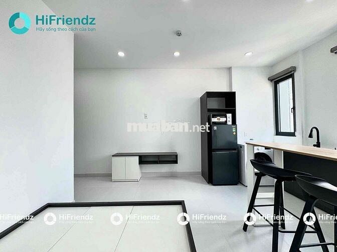 CHDV_Ban công cửa sổ lớn_Đón nắng_Ánh sáng tự nhiên_Full nội thất