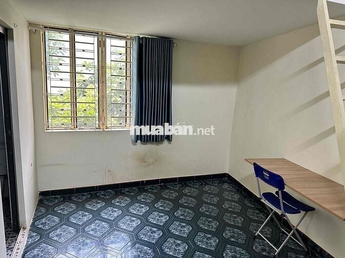 CHO THUÊ PHÒNG MỚI MẶT TIỀN ĐƯỜNG CÁCH HUFLIT BA GIA 700m