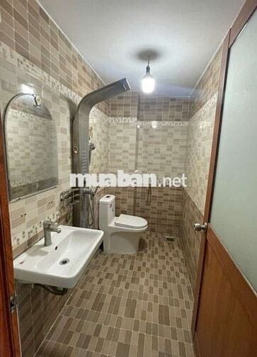 CHO THUÊ NHÀ 4X20(TRỆT+2LẦU+ST+4PN+5WC+6 MÁY LẠNH) XE HƠI ĐẬU CỬA 