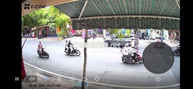 Cho thuê vỉa hè từ 14h đến khuya