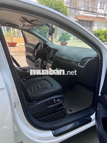 Audi Q7 3.0 AT 2012 Trắng 7 chỗ 95000km