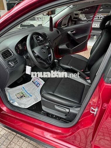 Volkswagen Polo 1.6 AT 2016 37000km Đỏ
