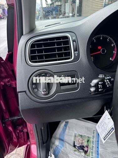 Volkswagen Polo 1.6 AT 2016 37000km Đỏ