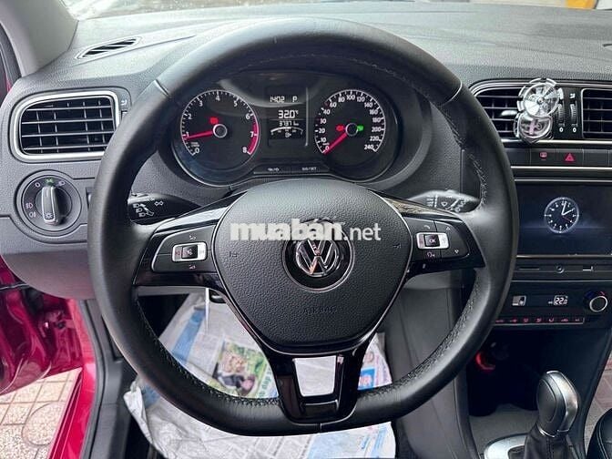 Volkswagen Polo 1.6 AT 2016 37000km Đỏ