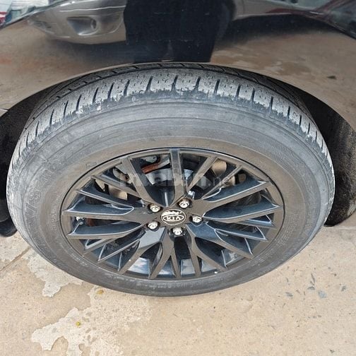 Em có việc cần bán KIA SEDONA đời 2019, xe 7 chỗ bản full. Xe gia đình