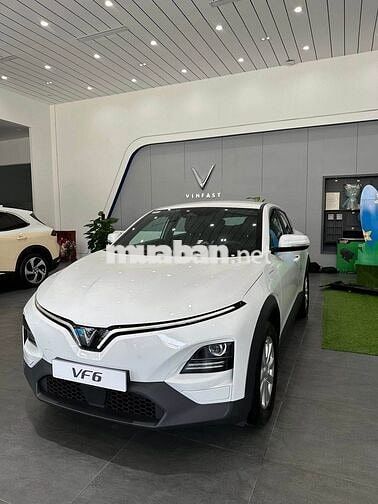 VinFast VF6 ECO Trắng