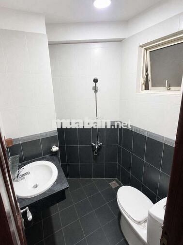 Phòng đẹp Bình Thạnh Phú Nhuận sân bay giá rẻ