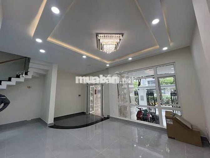 CHO THUÊ BIỆT THƯ CAO CẤP QUẬN 7, 4PN 5WC NTCB 45 TRIỆU / THÁNG
