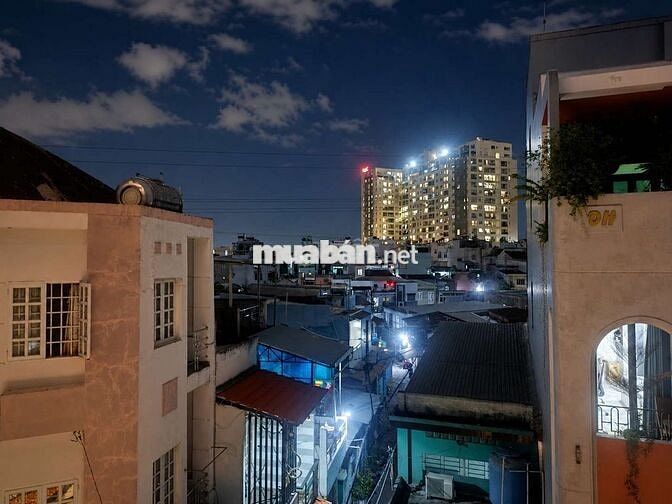 Phòng đẹp Bình Thạnh Phú Nhuận sân bay giá rẻ