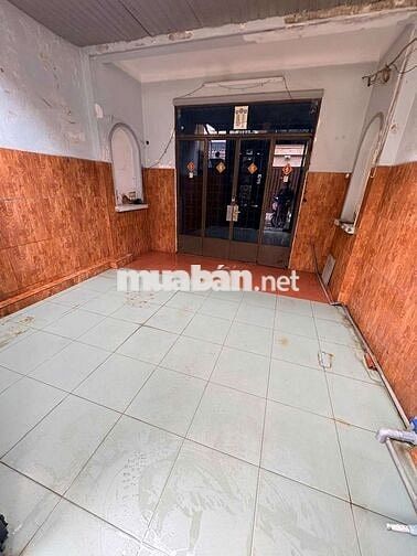 Tháng
🔥 Nhà  – 1 Trệt 1 Lầu, 2PN 2WC, Hẻm Xe Hơi, Giá 8 Triệu